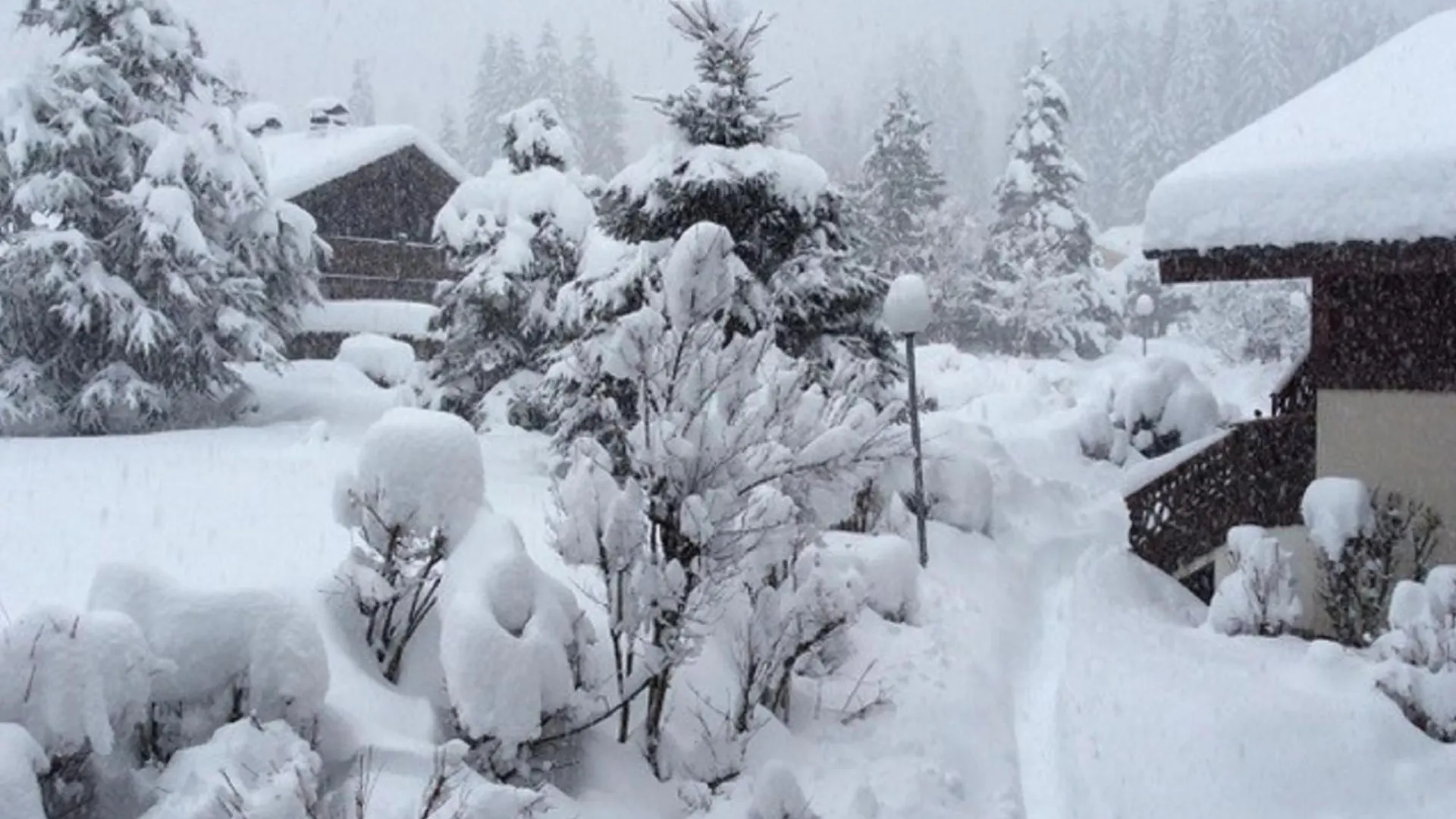 Apartment Village Des Oursons Chalet A4 By Interhome Chamonix